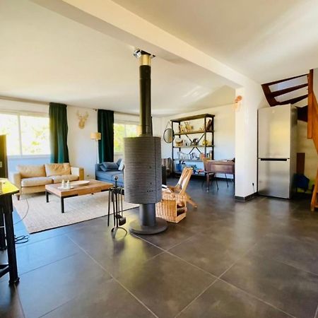 Large Chalet With Terrace And View In Briancon Apartment Exterior photo