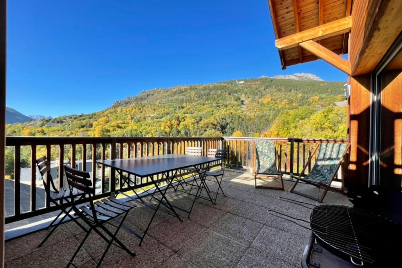 Large Chalet With Terrace And View In Briancon Apartment Exterior photo